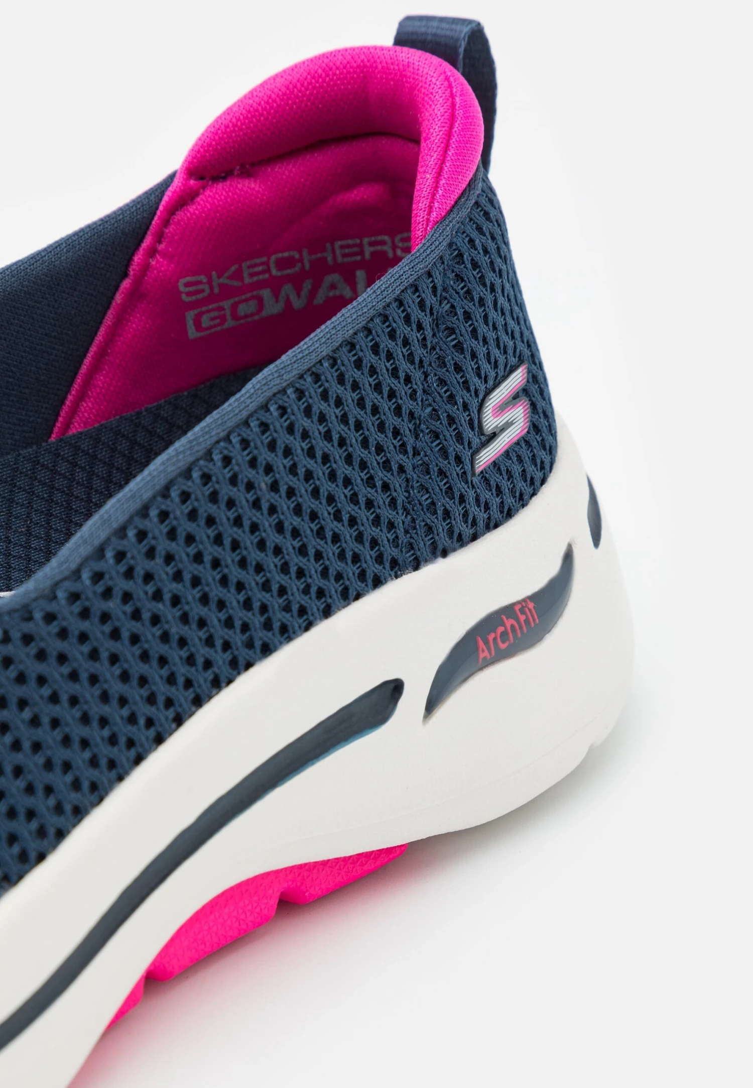 Go Walk Arch Fit Slip On - Walking Trainers - Navy Textile/Hot Pink Trim - Image 6