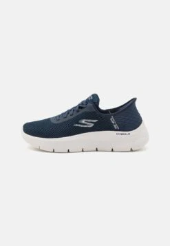 Go Walk Flex Slip In - Walking Trainers - Navy/White