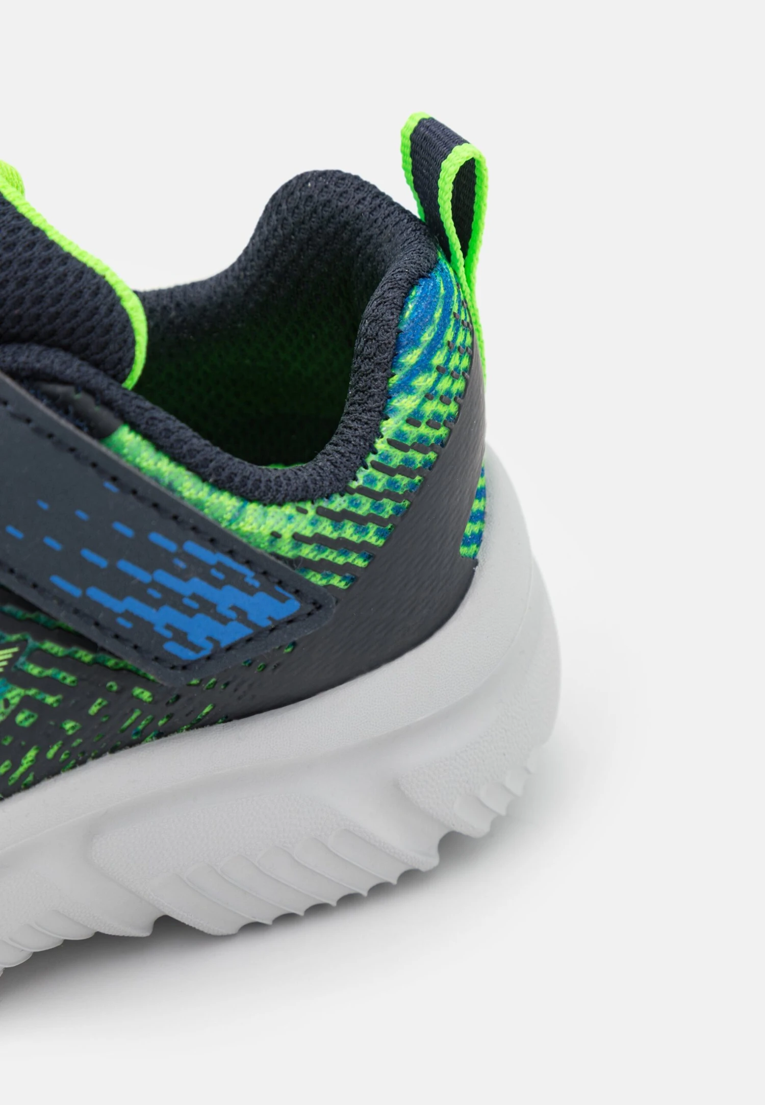 Go Run 650 Norvo Unisex - Neutral Running Shoes - Navy/Lime - Image 6