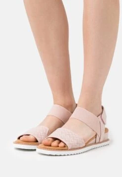 Skechers Desert Kiss - Wedge Sandals - Blush