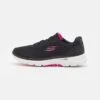 Go Walk 6 Iconic Vision - Walking Trainers - Black/Hot Pink