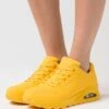 Uno - Trainers - Yellow