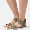 Skechers Desert Kiss - Wedge Sandals