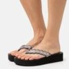 Skechers Vinyasa - T-Bar Sandals