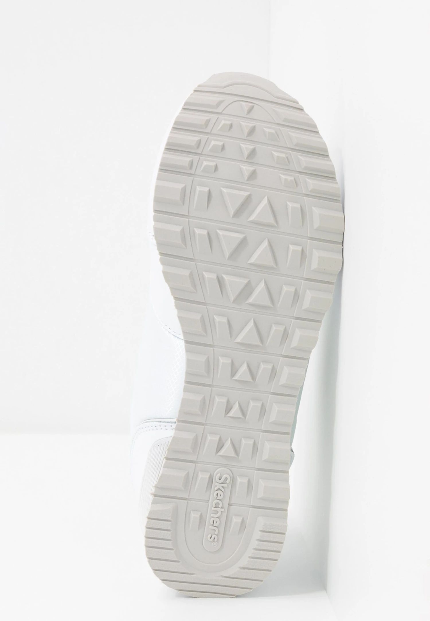Skechers Trainers - White/Silver - Image 7