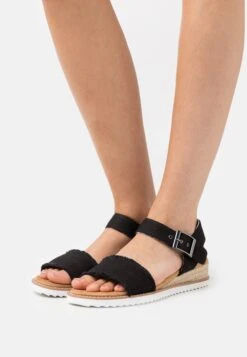 Desert Kiss - Wedge Sandals - Black